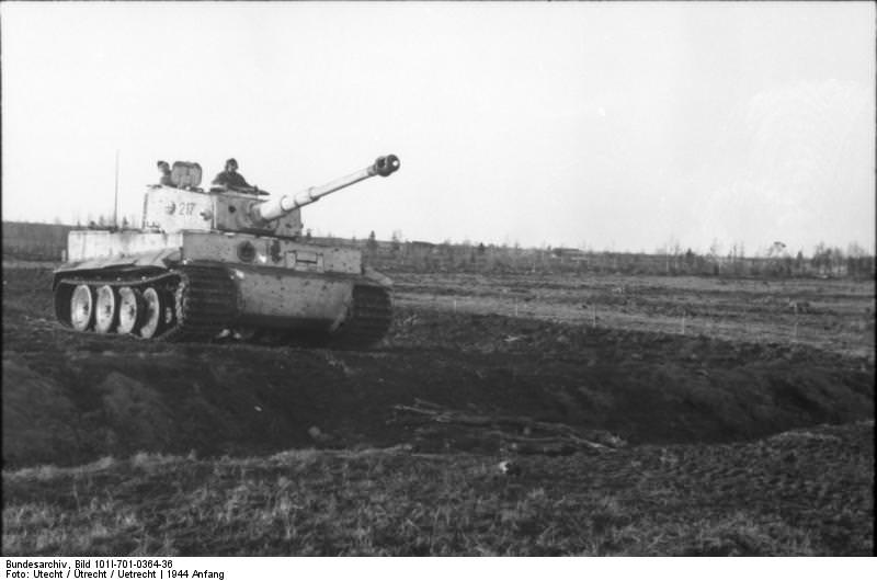 Bundesarchiv Bild 101I 701 0364 36 Russland Nord Panzer VI Tiger I