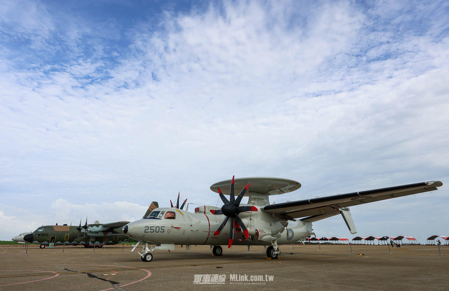 「112年國防知性之旅」臺中市清泉崗航空嘉年華活動預演 - 第16張圖