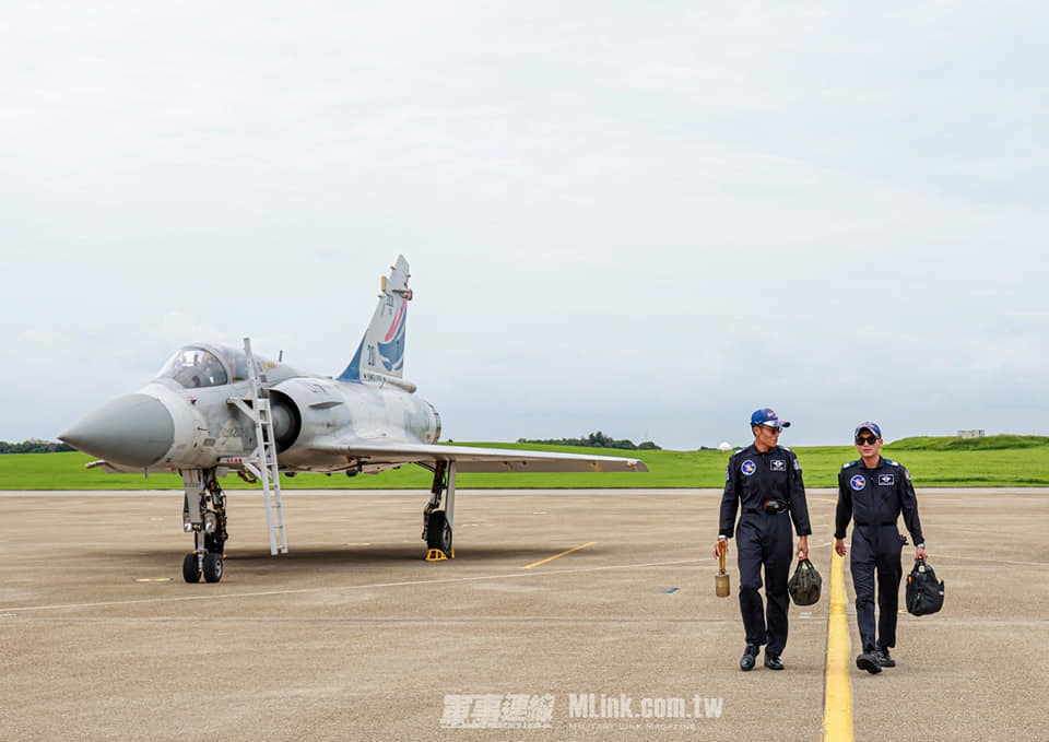 「112年國防知性之旅」臺中市清泉崗航空嘉年華活動預演 - 第2張圖